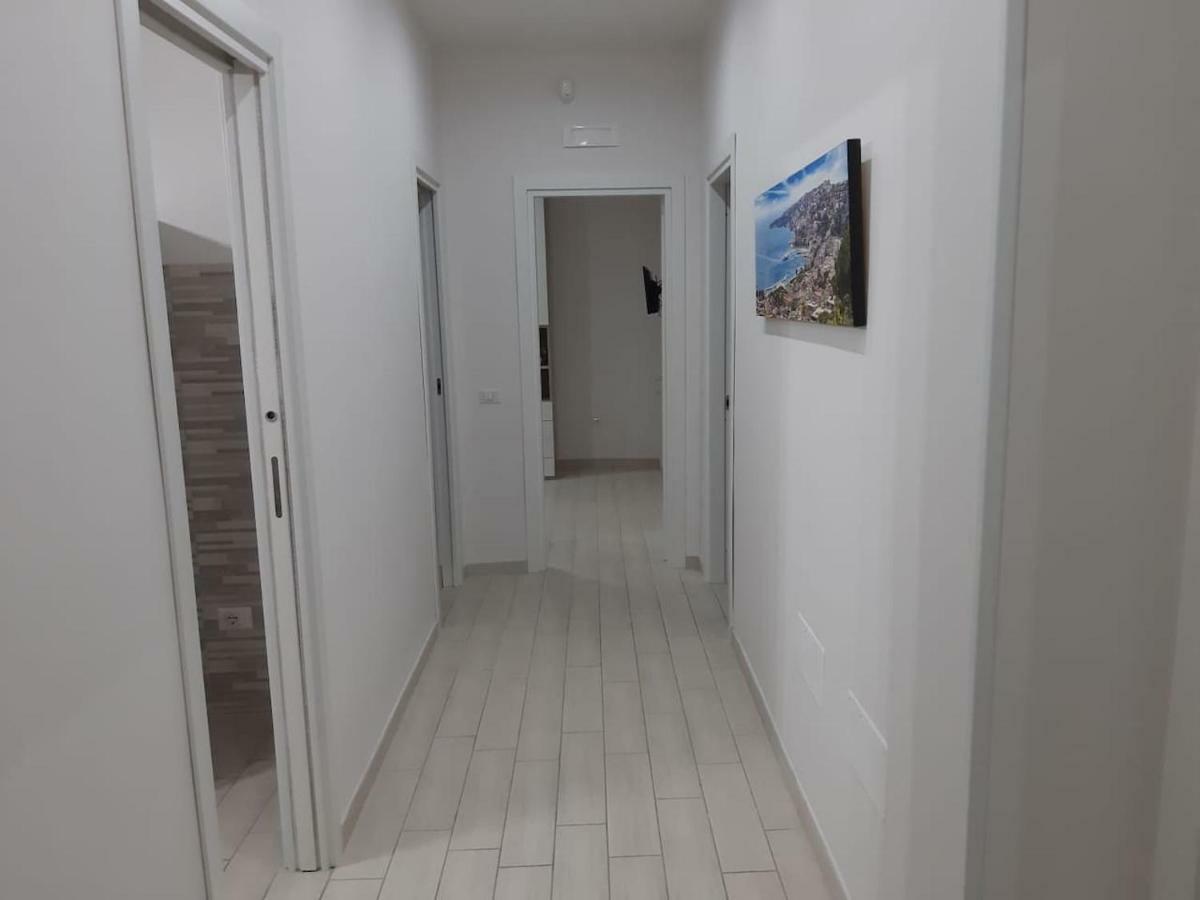 Hotel La Casa Di Donatella Neapol Zewnętrze zdjęcie
