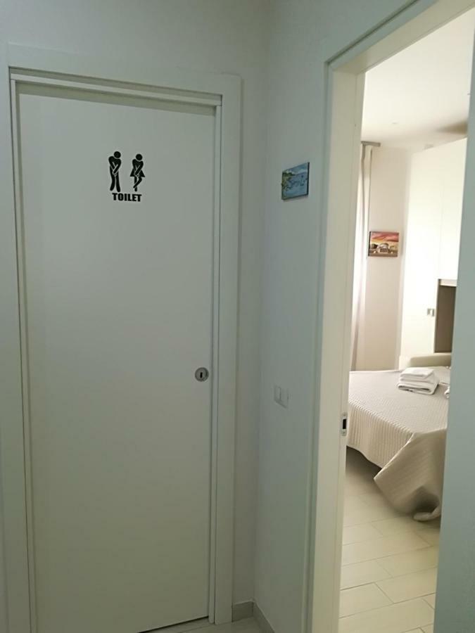 Hotel La Casa Di Donatella Neapol Zewnętrze zdjęcie